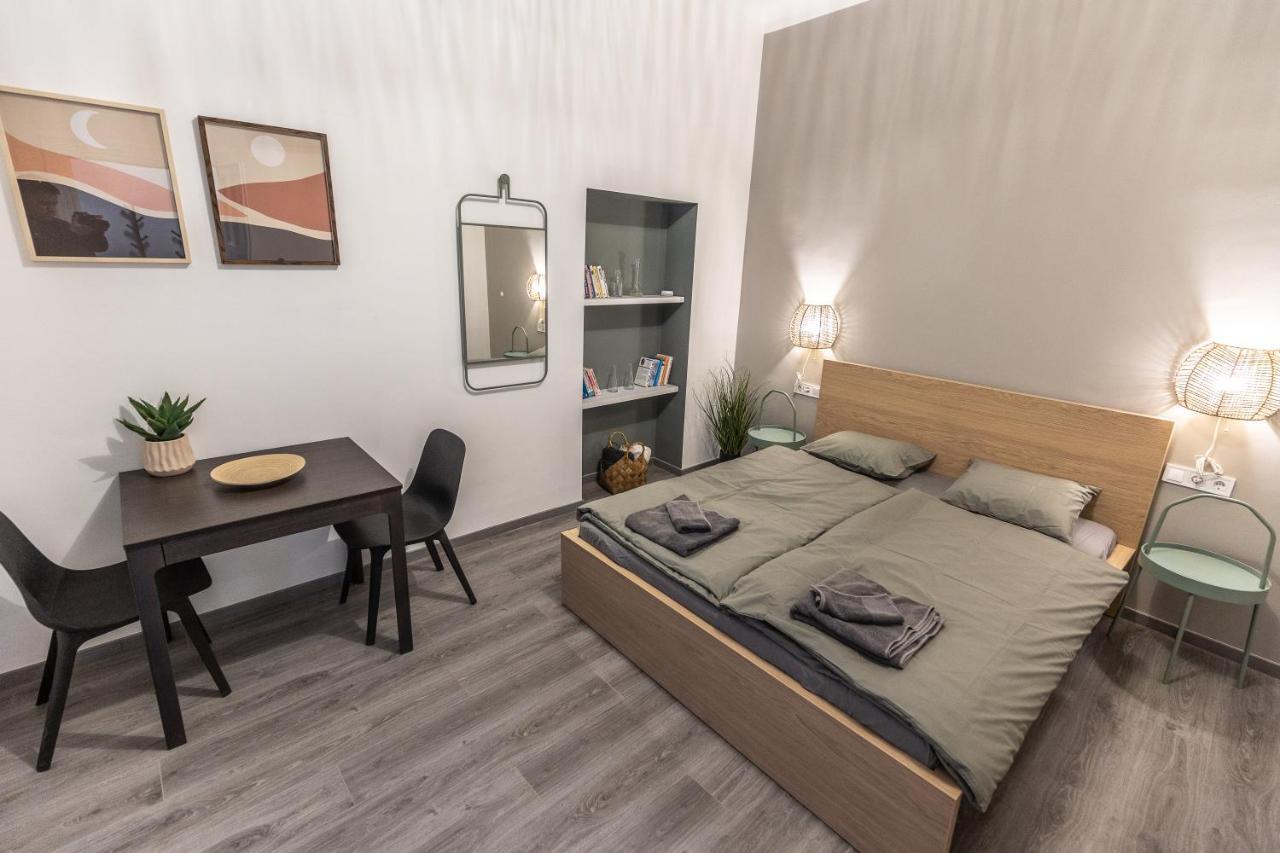 Design Studios Downtown Βουδαπέστη Εξωτερικό φωτογραφία