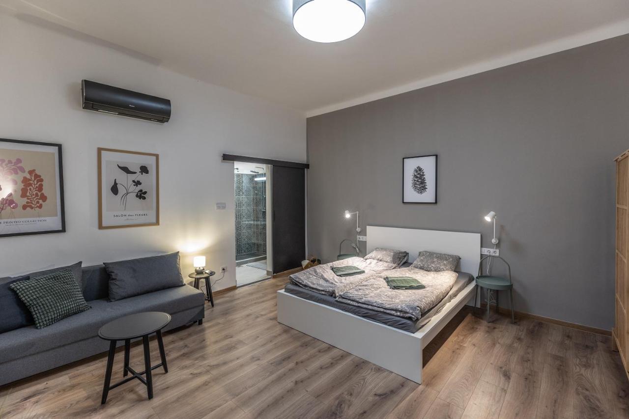 Design Studios Downtown Βουδαπέστη Εξωτερικό φωτογραφία
